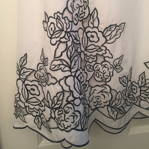 WHBM Cotton Strapless dress, size 4 - Picture 3 of 8